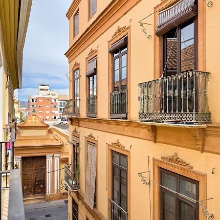 Апартаменты Old Town - Cultural Experience Малага Экстерьер фото